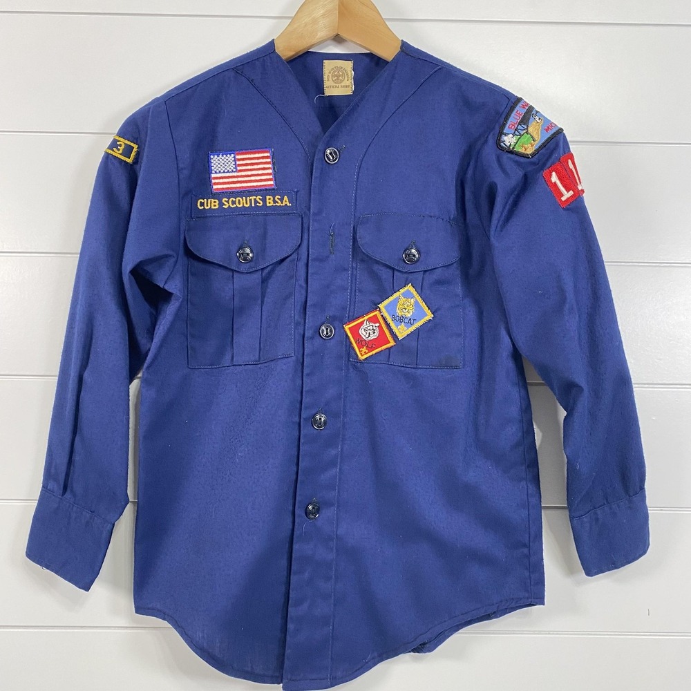 Vintage Cub Scouts BSA Official Shirt Water Council Michigan Youth Large w/ Patc